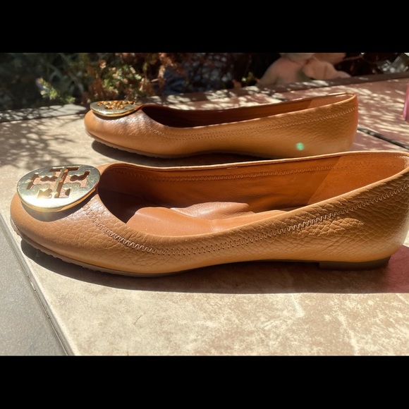 Tory Burch Ballet Tumbled Leather Gold Logo 6.5 - Picture 3 of 8